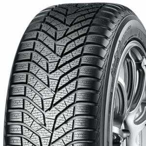 Yokohama Bluearth V905 195/50R15 82H  Dubbfritt